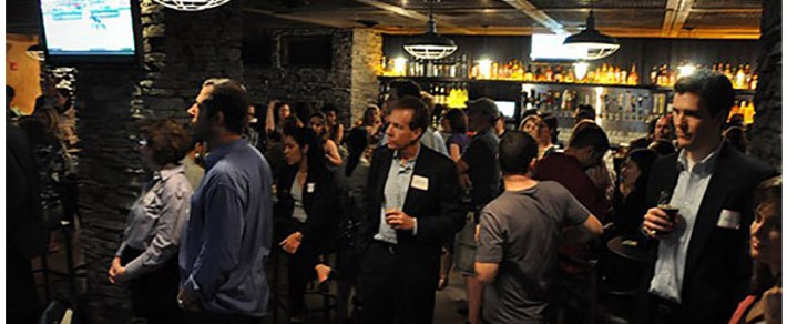 How to Start a Conversation With Strangers at a Networking Event